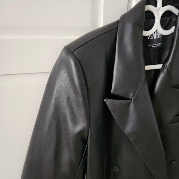 ZARA Black faux leather blazer padded shoulder Size M - Picture 5 of 7